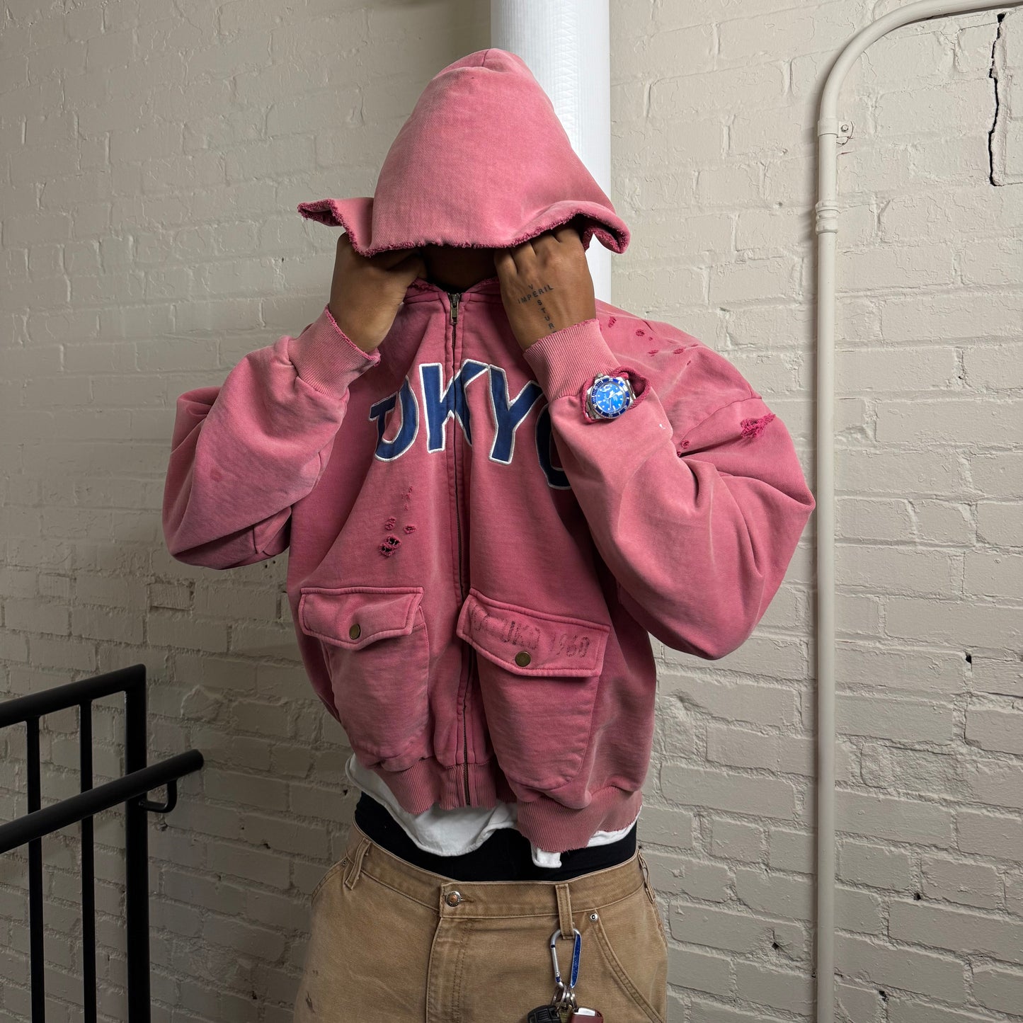 TOKYO WATCH ZIP UP