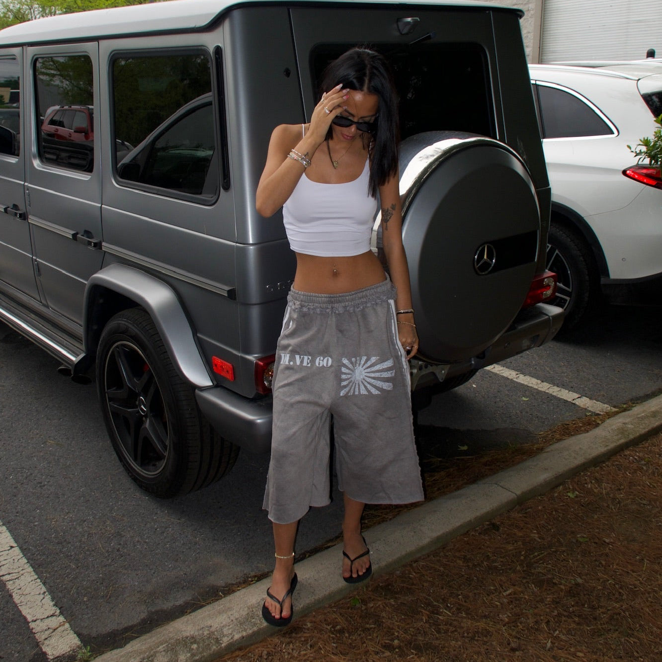 GREY RISING SUN SHORTS
